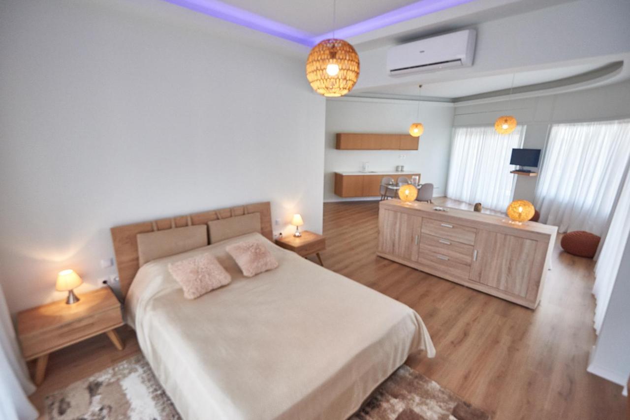 The El Greco Spirit Meets The Athenian Luxury Apt1 Atenas Exterior foto